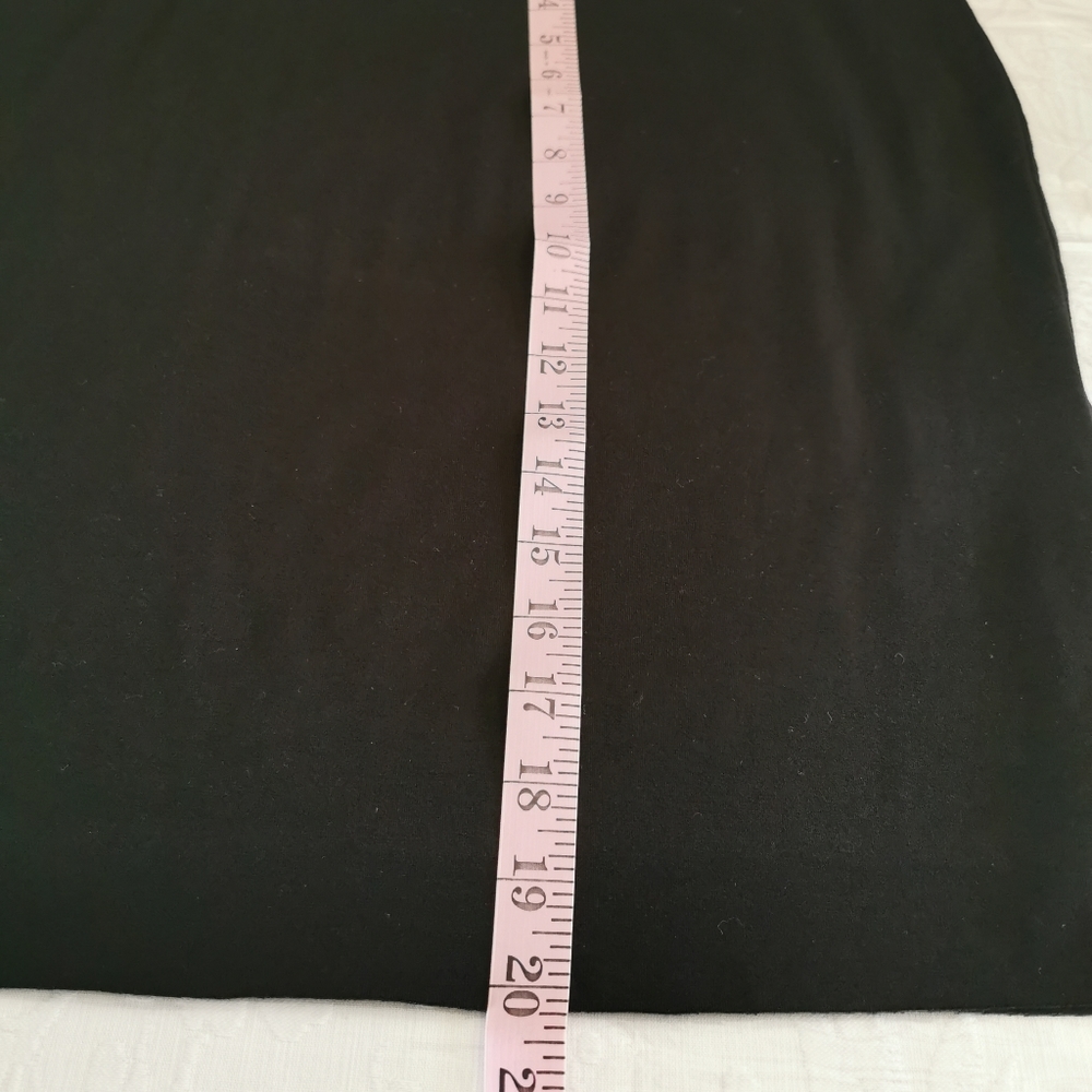 Vince Camuto Black Short Pencil Skirt Size Medium - Picture 6 of 6